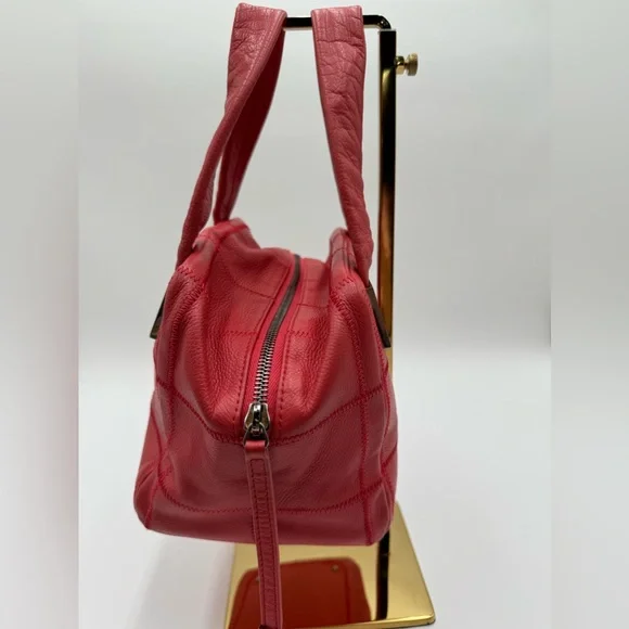 Chanel-Authentic- Caviar Leather Chocolate Bar Cube Shoulder Bag - Coral - Picture 5 of 17